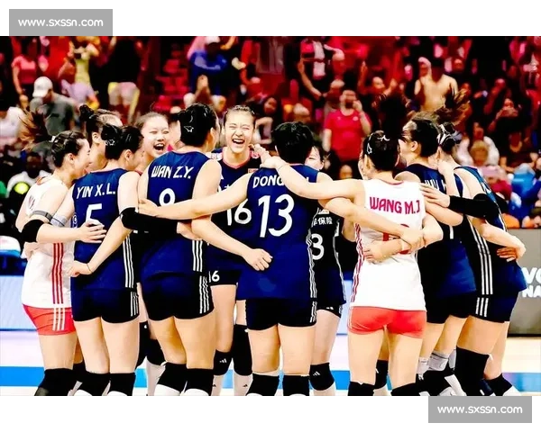 中国女排与巴西激战究竟 谁能在世界排坛崭露头角 赛况精彩引人关注